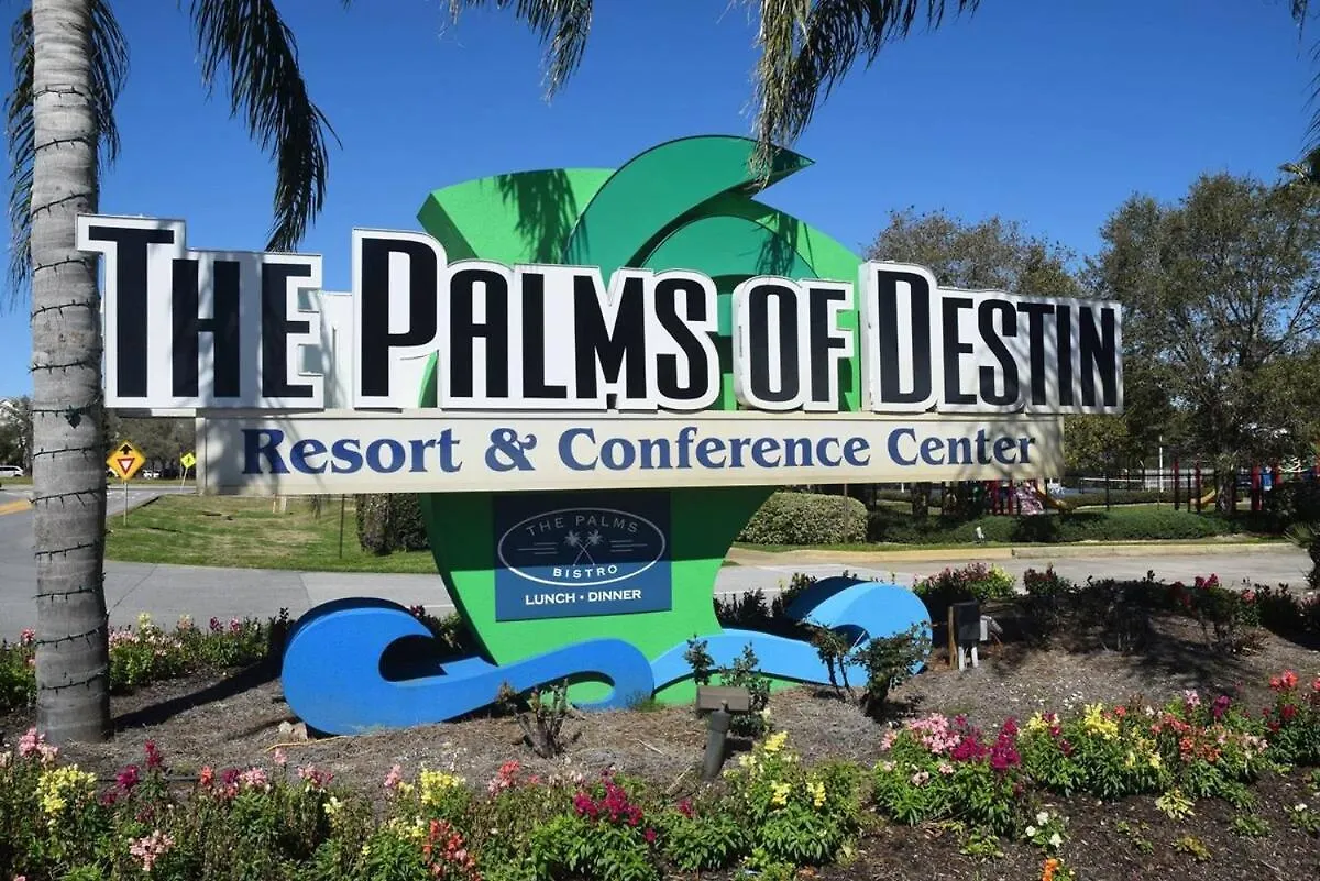 5 Star Resort 2Br 2 Bath King Suite Shuttle Pools Across From Beach 2208 Destin Holiday home